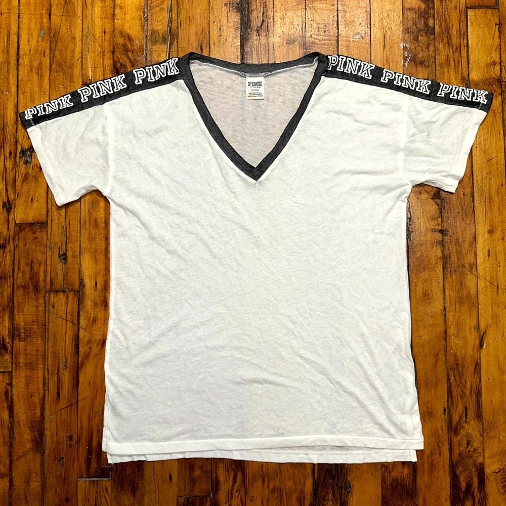 PINK Victoria's Secret Tee Shirt Women's M White High Low Slit V Neck Retro